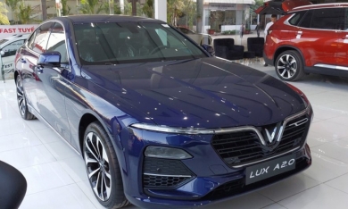 Phân khúc sedan trên 1 tỷ: VinFast Lux A2.0 lại ‘vượt mặt’ Toyota Camry
