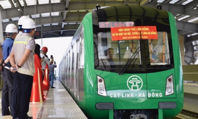 Giá vé tuyến đường sắt trên cao Cát Linh - Hà Đông cao nhất 15 nghìn đồng