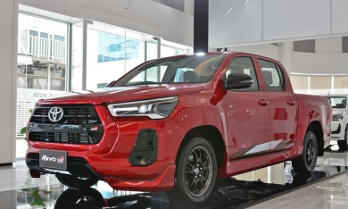 Toyota Hilux Revo GR Sport ra mắt Thái Lan, giá bán hơn 600 triệu đồng