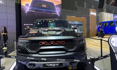 'Khủng long' RAM TRX: Bán tải mạnh nhất thế giới, giá bán 8 tỷ đồng về Việt Nam