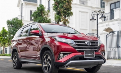 ‘Tiểu Fortuner’ Toyota Rush ngừng bán tại Việt Nam