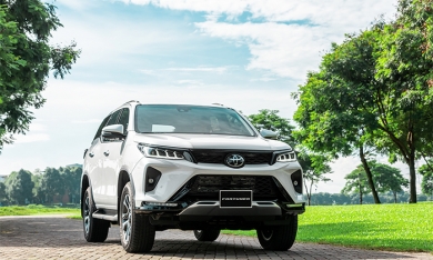Toyota Fortuner 2022 tăng giá bán hơn 50 triệu đồng được nâng cấp những gì?