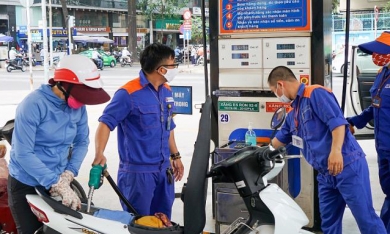 Kinh doanh xăng dầu: Doanh nghiệp lại kêu về quy định mới