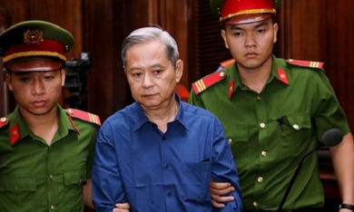 Cựu Phó chủ tịch UBND TP. HCM Nguyễn Hữu Tín bị đề nghị án 7-8 năm tù