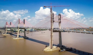 Cầu Bạch Đằng 7.200 tỷ vừa thông xe đã lún võng bị yêu cầu giảm 2,42 năm thu phí