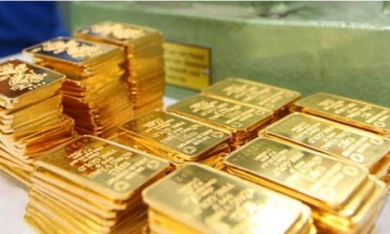 Vàng vượt trên 2.000 USD/ounce, lên mức cao nhất mọi thời đại