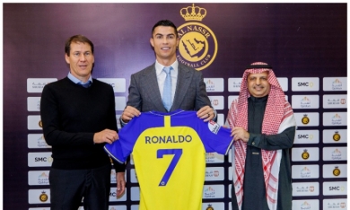 Ả Rập Xê Út đổ hàng tỷ USD vào bóng đá: Tham vọng sau vụ 'bom tấn' mua Ronaldo, Benzema