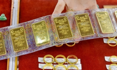 Giá vàng hôm nay 2/3: Vọt lên gần 81 triệu/lượng, đắt nhất lịch sử