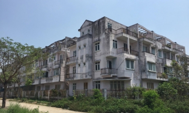 Nhà liền kề bỏ hoang ở ngoại thành Hà Nội được 'thổi giá' 73 triệu đồng/m2