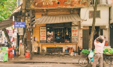 Xin tặng nhà để đòi cửa hàng đã cho thuê 40 năm ở phố cổ Hà Nội