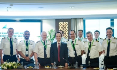 Giữa cơn khát nhân lực hàng không, ông Trịnh Văn Quyết 'khoe khéo' Bamboo Airways có 300 phi công