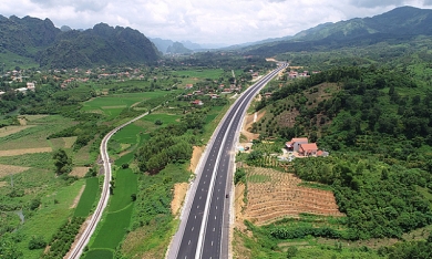 Cận cảnh tuyến cao tốc Bắc Giang - Lạng Sơn hơn 12.000 tỷ đồng trước ngày thông xe kỹ thuật