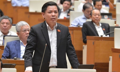 Bộ trưởng Nguyễn Văn Thể: 'Sẽ tập trung kiểm đếm, đo đạc, lập sổ đỏ cho các sân bay'