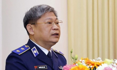 Cựu Tư lệnh Cảnh sát biển Nguyễn Văn Sơn bị bắt