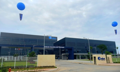 Tập đoàn Hàn Quốc khánh thành nhà máy bán dẫn 1,6 tỷ USD, lớn nhất Việt Nam