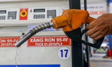 Bộ Tài chính ủng hộ 10 ngày điều chỉnh giá xăng dầu một lần