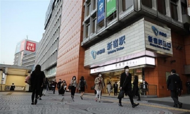 Nhật xem xét hỗ trợ 933 USD cho mỗi người dân không phân biệt thu nhập