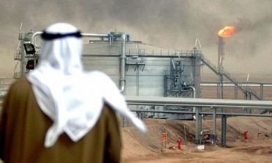 Dầu thô 'đốt' lượng ngoại hối kỷ lục của Saudi Arabia