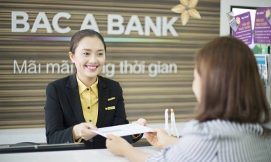 'Một chạm vạn tín năng' cùng thẻ ghi nợ nội địa BAC A BANK Chip Contactless