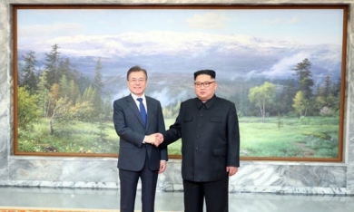 Ông Kim Jong-un tới Bàn Môn điếm 'giải cứu' Thượng đỉnh Mỹ-Triều?