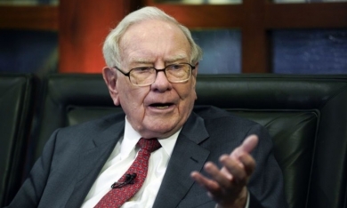 Phá vỡ quy tắc, tỷ phú Warren Buffet rót 600 triệu USD vào 2 công ty fintech