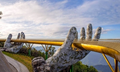 The Guardian: Cầu Vàng của Việt Nam là một trong những cây cầu nổi bật nhất thế giới