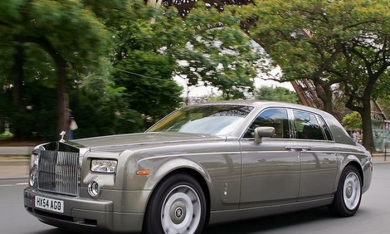 Rolls-Royce bán mình cho BMW - canh bạc của niềm kiêu hãnh