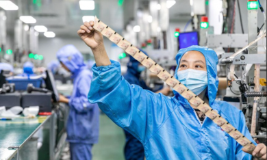 ADB hạ dự báo tăng trưởng Việt Nam xuống 5,2%