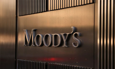 Hàng chục ngân hàng Mỹ bị hạ xếp hạng, Moody's cảnh cáo hạ bậc cả các nhà băng lớn