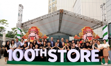 'Tô điểm' hành trình 10 năm tại Việt Nam, Starbucks khai trương cửa hàng thứ 100