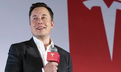 Bị bác bỏ gói thù lao khổng lồ 56 tỷ USD, Elon Musk 'làm không công' cho Tesla?