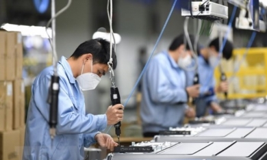 Trung Quốc nỗ lực khôi phục hoạt động của ngành chế tạo do COVID-19