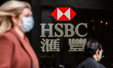 Dính nghi án chuyển tiền bất minh, cổ phiếu HSBC và Standard Chartered rớt điểm kỷ lục