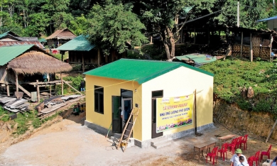 VietnamFinance Foundation: Mang thương yêu về bản nghèo xứ Nghệ