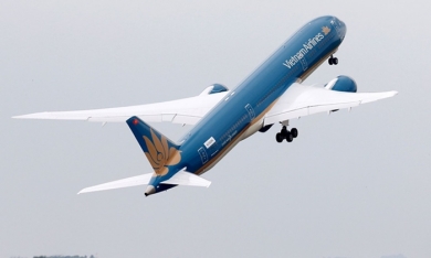 Lợi nhuận quý III của Vietnam Airlines tăng 89% dù ám ảnh tỷ giá chưa dứt