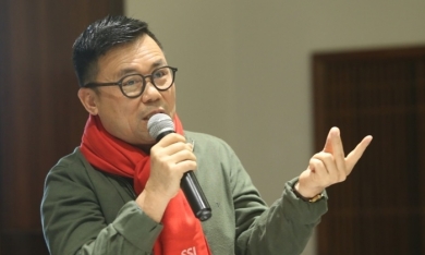 Chủ tịch SSI: ‘Đừng ném đá bạn trẻ quỳ lạy Jack Ma’