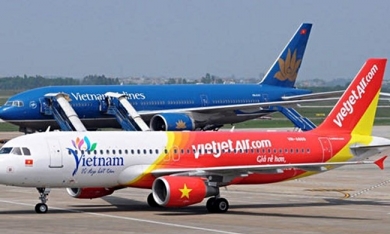 Giá trị vốn hóa của Vietjet chính thức vượt Vietnam Airlines