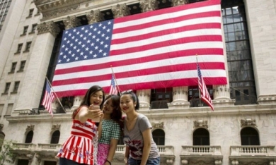 Thế mắc kẹt của người Mỹ gốc Hoa trong căng thẳng Mỹ - Trung