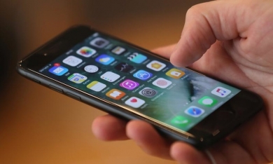 Làm chậm iPhone cũ, Apple phải bồi thường 500 triệu USD cho khách hàng
