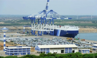 Rộ nghi vấn Sri Lanka cho Trung Quốc thuê cảng 198 năm