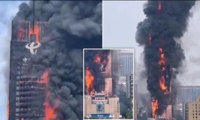 Trung Quốc: Toàn cảnh vụ cháy tòa nhà chọc trời của China Telecom