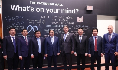 Ông chủ Facebook cam kết mở rộng đầu tư, đẩy mạnh sản xuất 'vũ trụ ảo' tại Việt Nam