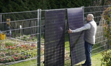 Pin mặt trời Trung Quốc ngập thị trường, một số nơi dùng làm hàng rào