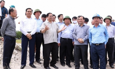 Thủ tướng Phạm Minh Chính khảo sát thực trạng mỏ sắt Thạch Khê Hà Tĩnh