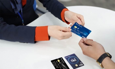 Ngân hàng Nhà nước yêu cầu rà soát cách tính lãi suất thẻ tín dụng