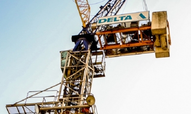 Tập đoàn Xây dựng Delta: Lợi nhuận mỏng manh, hệ số nợ trên vốn chủ sở hữu cao ngất