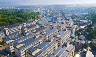 Trung Quốc ‘đau đầu’ vì quá tải điện mặt trời