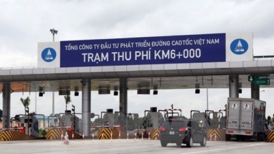 Thêm 18 xe bị 'ngừng phục vụ' trên cao tốc Nội Bài - Lào Cai vì trốn phí