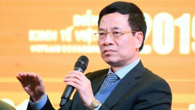 Bộ trưởng Nguyễn Mạnh Hùng: ‘Chính phủ có dám chấp nhận chuyển đổi sang nền kinh tế số không?’