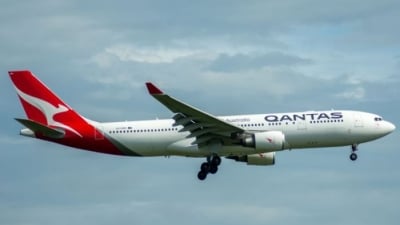 Qantas lập kỷ lục thế giới mới với chuyến bay dài 19 giờ 16 phút